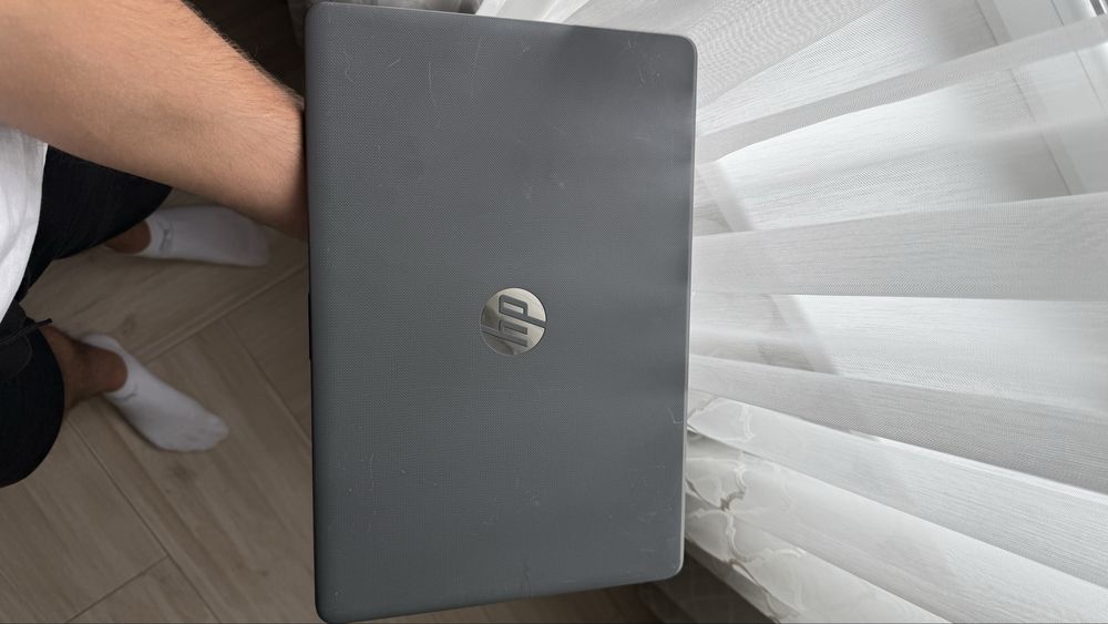 Ноутбук HP DESKTOP / ноут / ноутбук