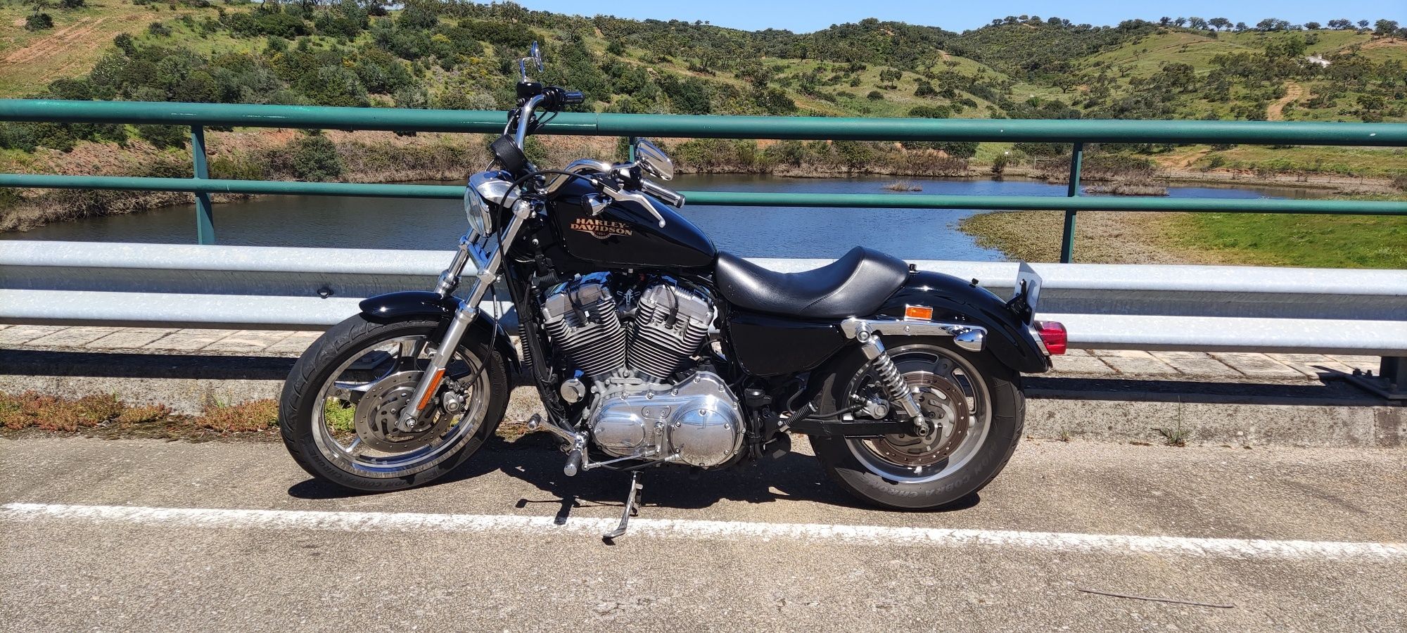 Harley Davidson 883