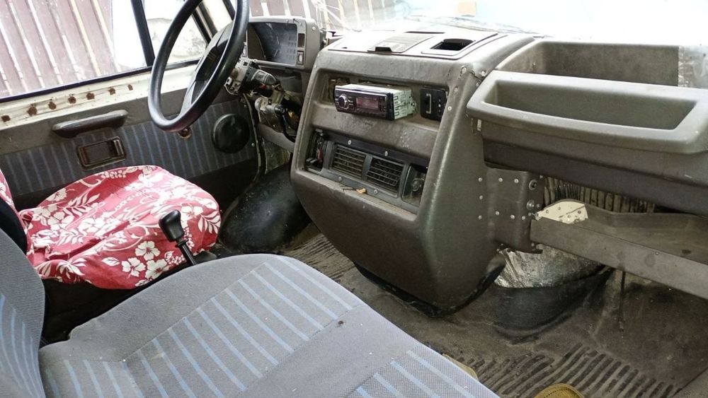 грузовой автомобиль LDV