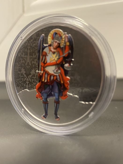 Срібна монета "Архангел Михаїл"