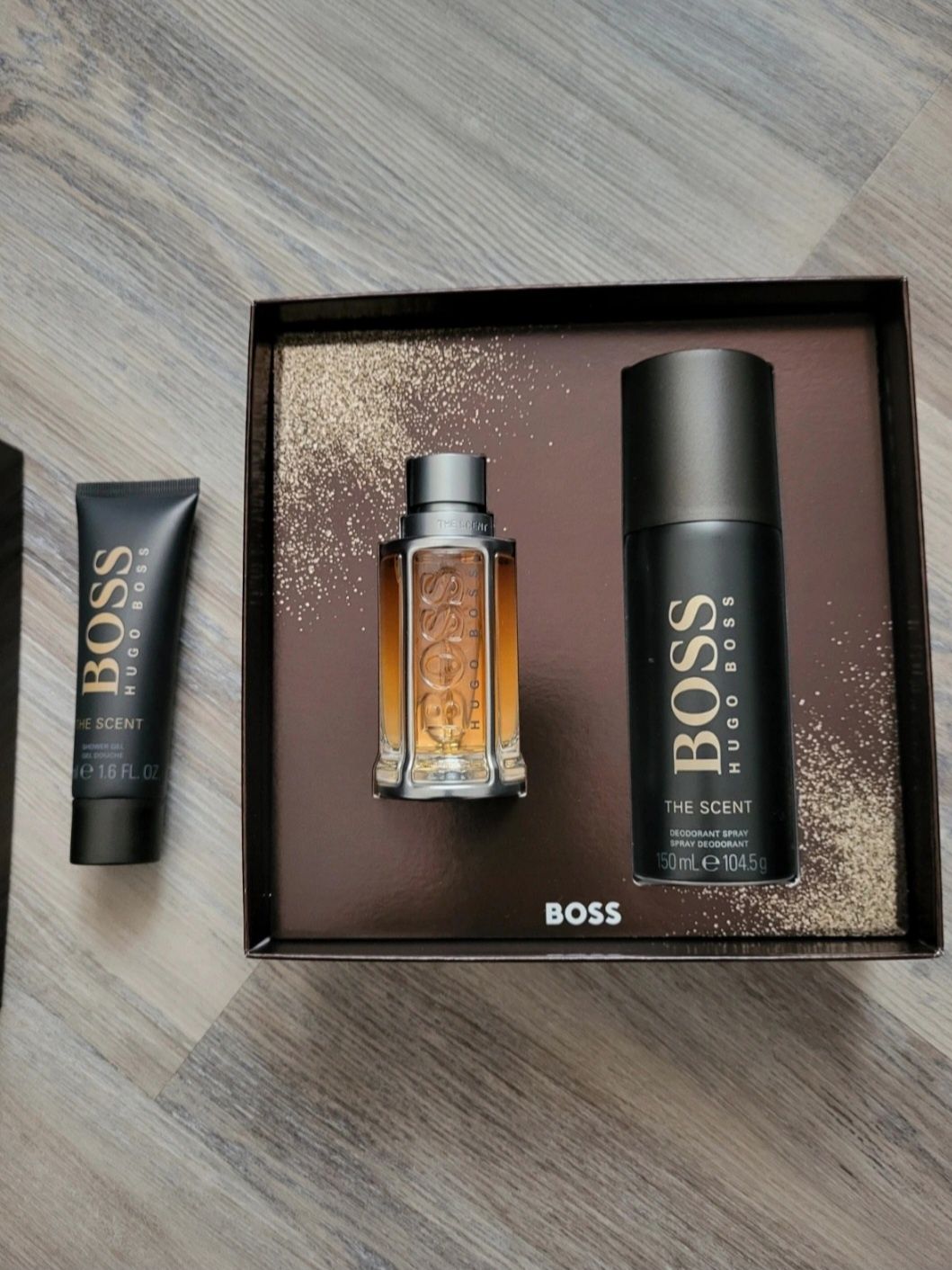 Zestaw Boss The Scent + gratis