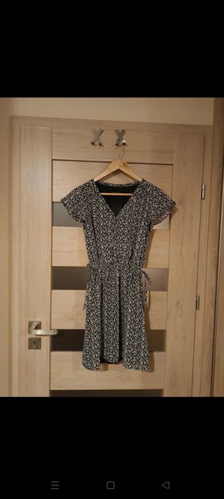 Letnia sukienka mini Mohito