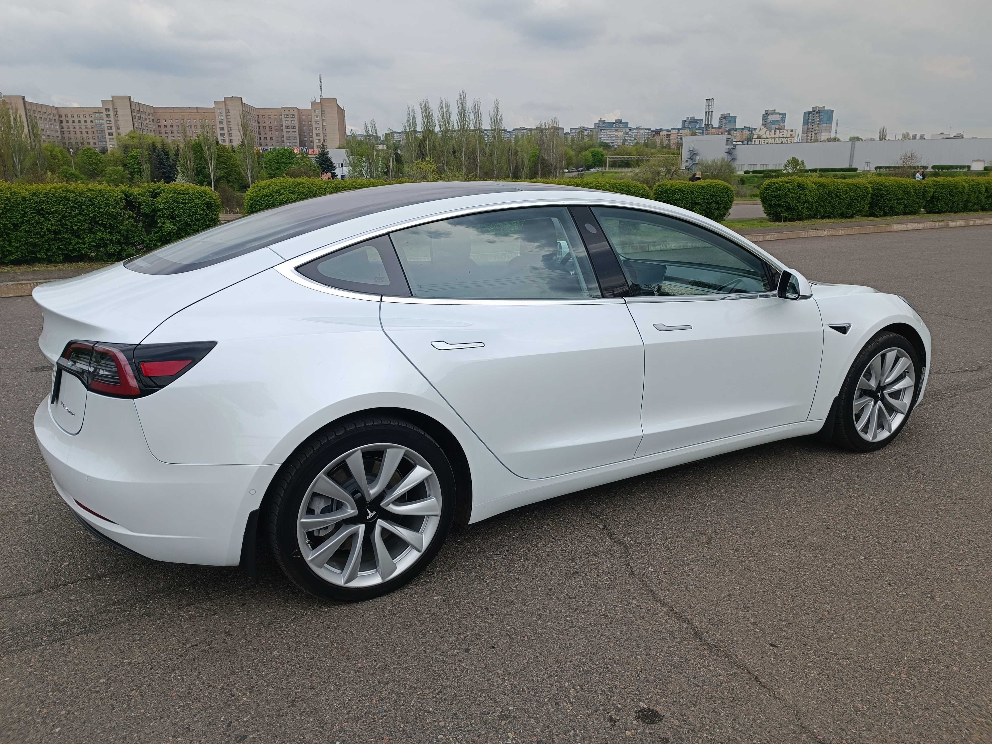 Продам автомобіль Tesla Model 3 Dual Motor Long Range