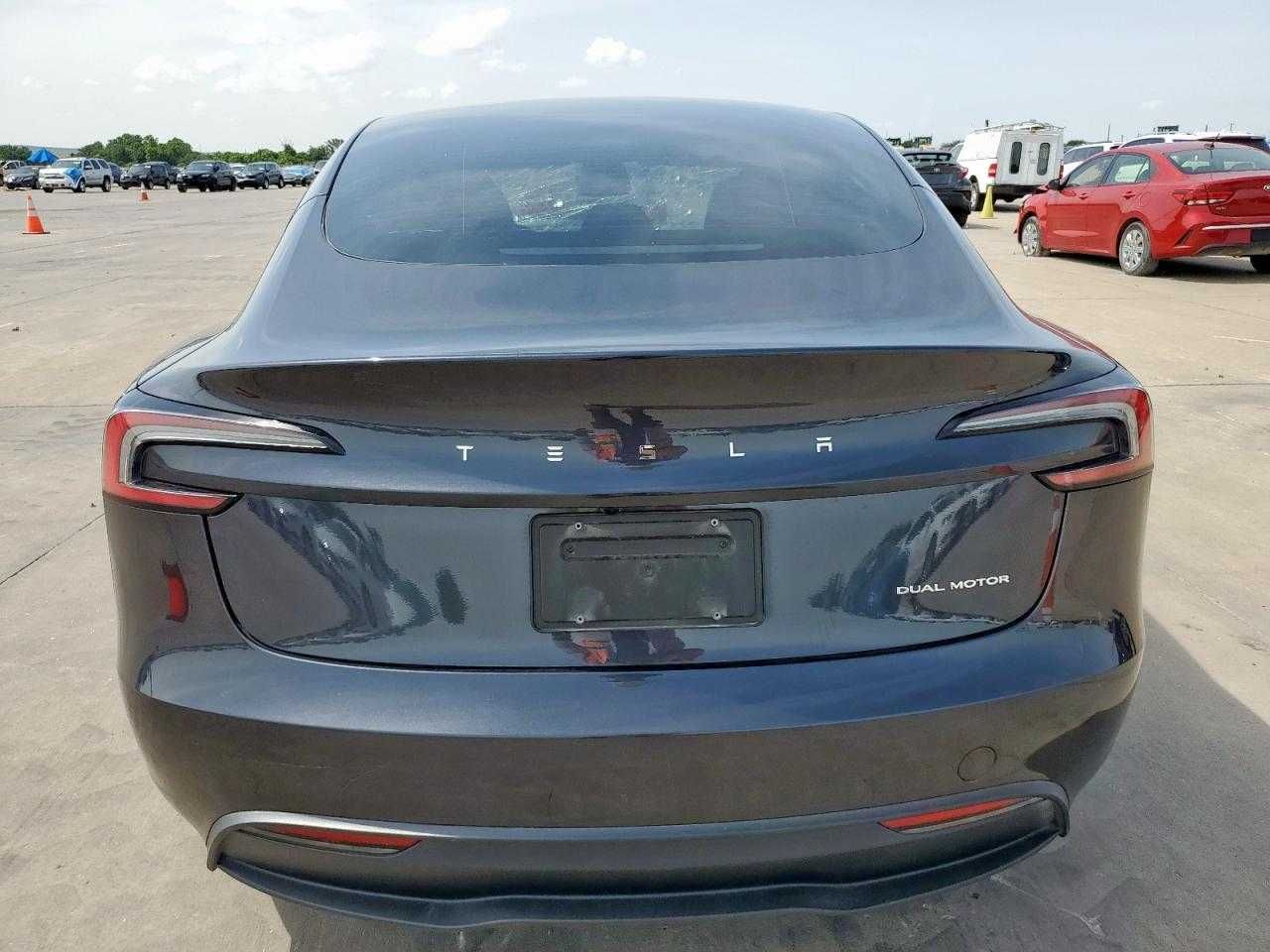 tesla model 3  2024