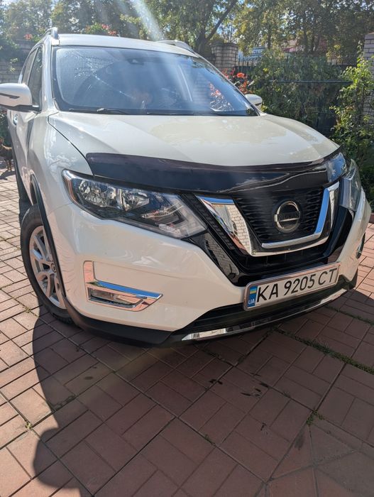 Продам Nissan rogue AWD.