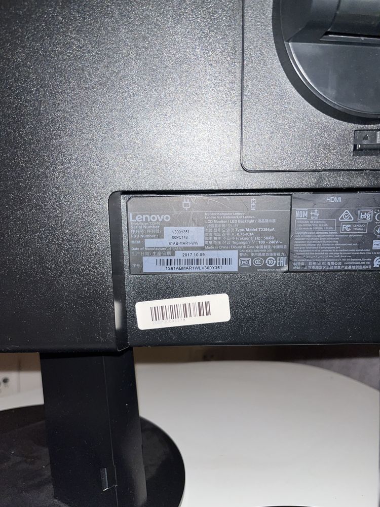 Monitor Lenovo Thinkpad 23” 2szt