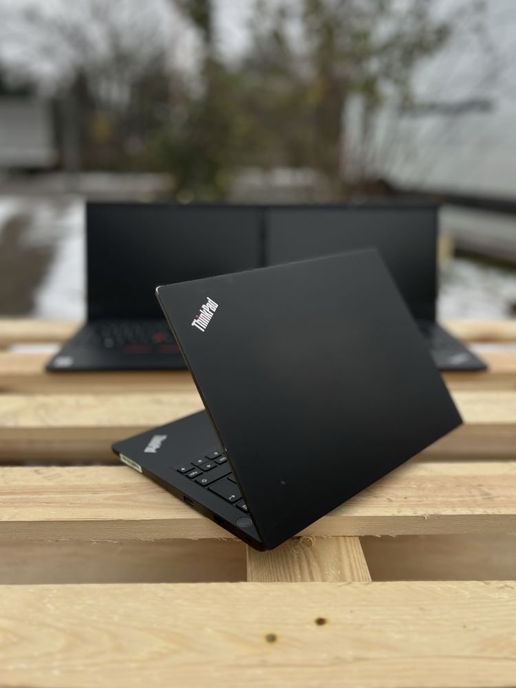 Ноутбук Lenovo ThinkPad E14/i5-10210U/16GB/SSD 256GB/14"FHD/Гарантія