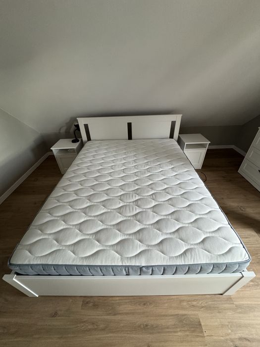 Materac sprężynowy 160x200cm średnio twardy Ikea Vagstranda