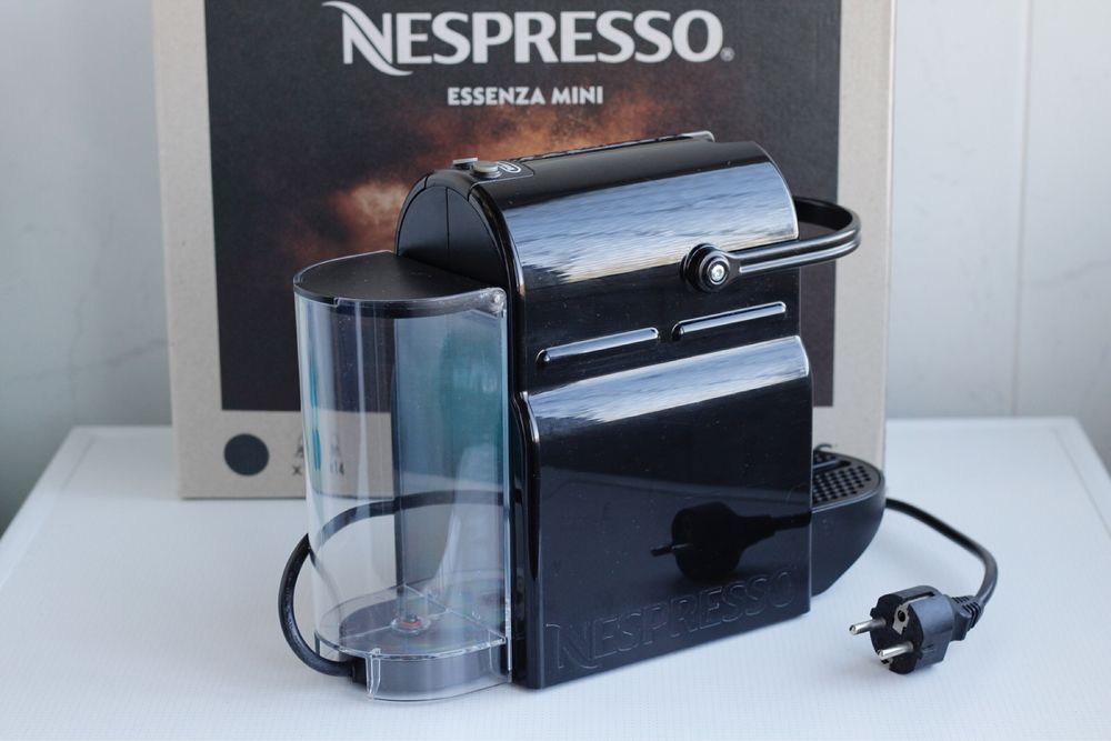 Máquina de Café Delonghi Nespresso Inissia