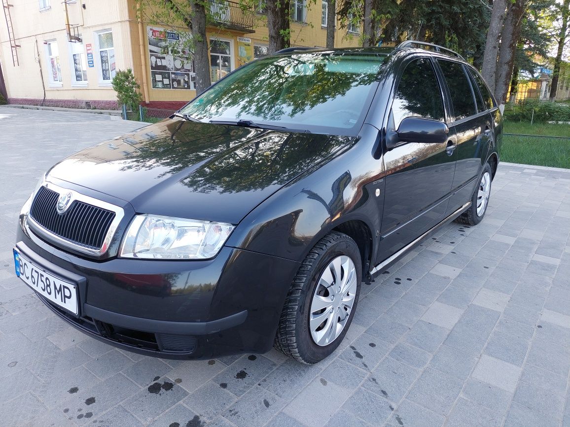 Продам Skoda Fabia 1.4 бензин Шкода Фабія  в дуже гарному стані