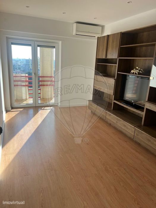 Apartamento T3 para arrendamento
