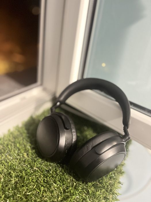 Sennheiser momentum 4