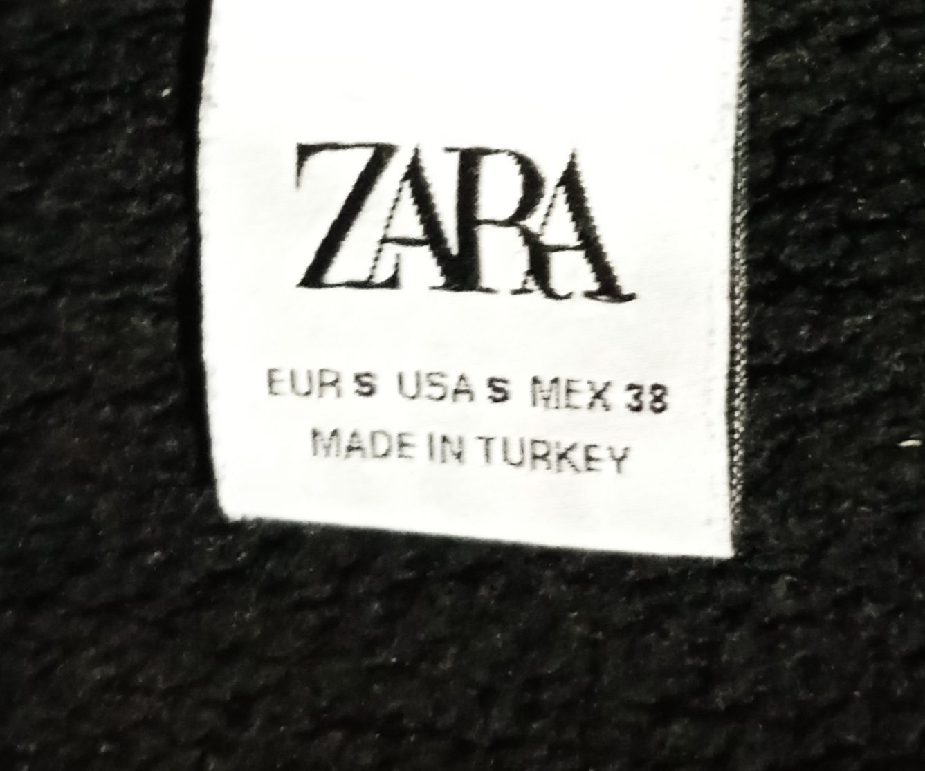 Zara bluza  z kapturem w rozmiarze S