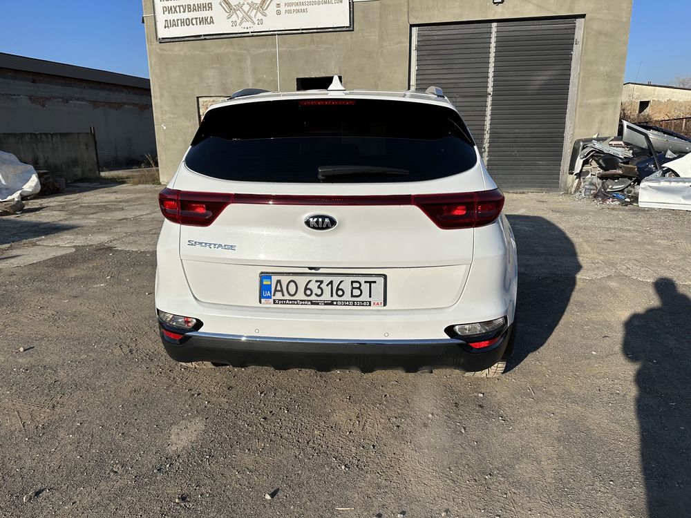 Kia Sportage 1.6 бензин, автомат, 24т пробіг