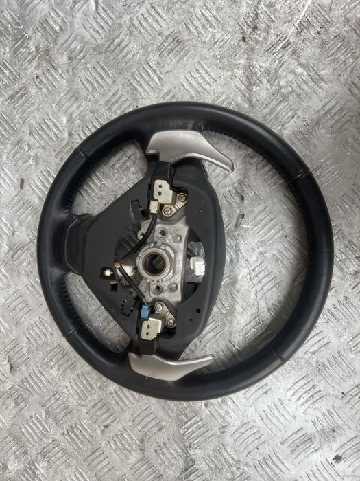 Руль Тойота королла 08год toyota corolla e140 e150