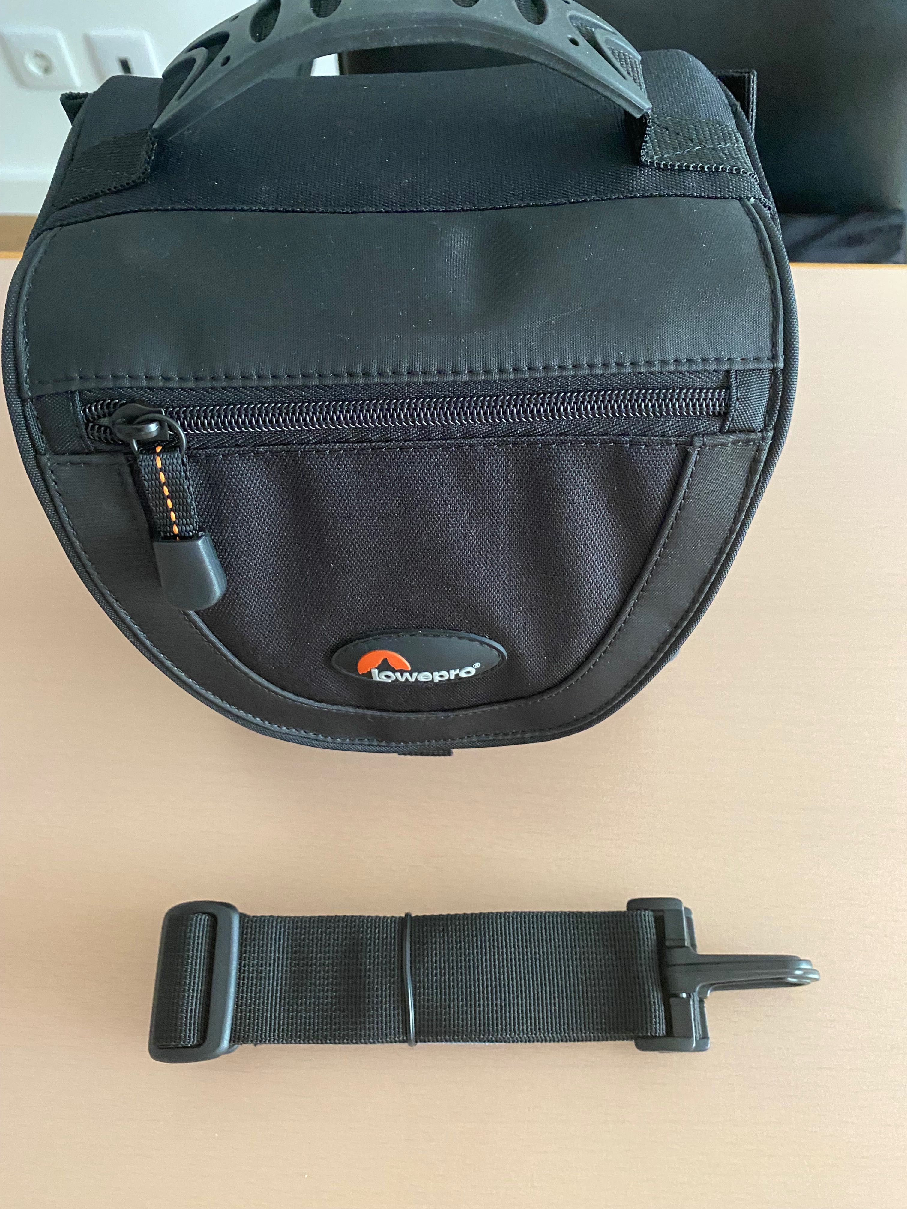 Mala Lowepro Nova