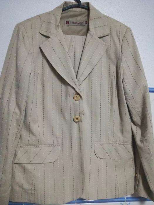 Fato ideal a primavera- casaco e calças senhora_Nº42