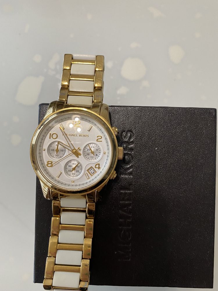 Продам годинник оригінал Michael Kors