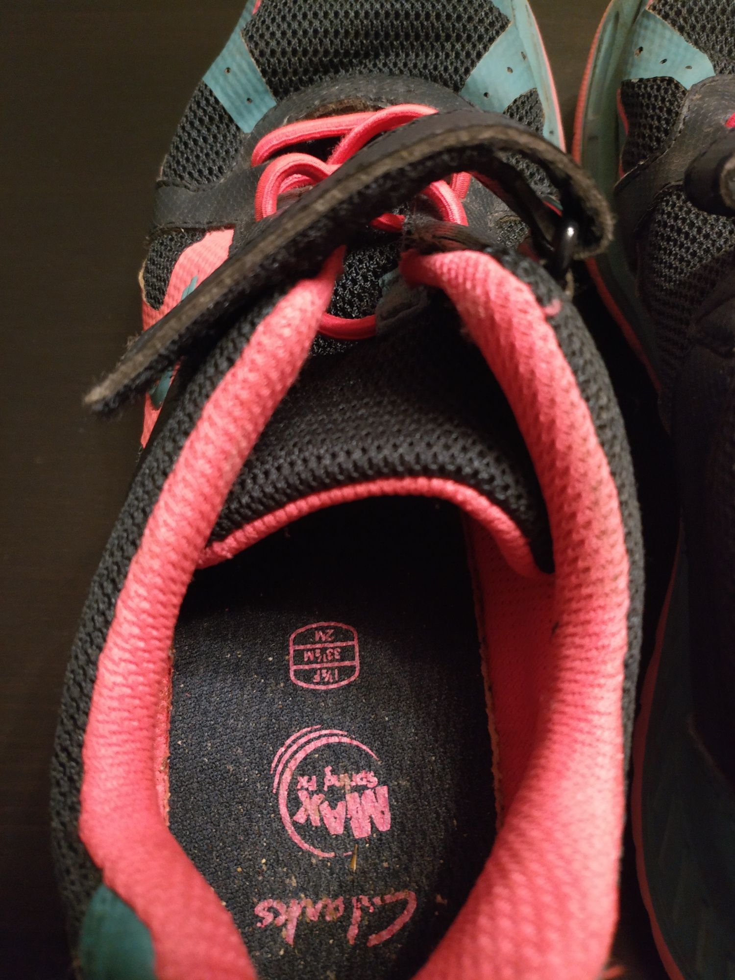 Buty sportowe dla dziewczynki Clarks 33 1/2