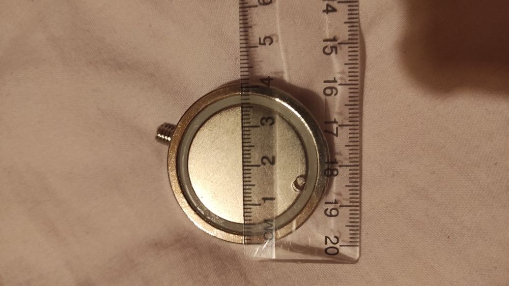 Magnes na 50-60 kg mocy, nowy.