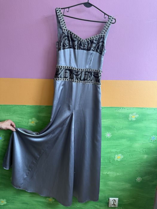 Hrabina, szlachecki stroj, elegancka sukienka,bal,karnawal, przwbranie