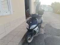 Motociclo Peugeot SUM-UP 125