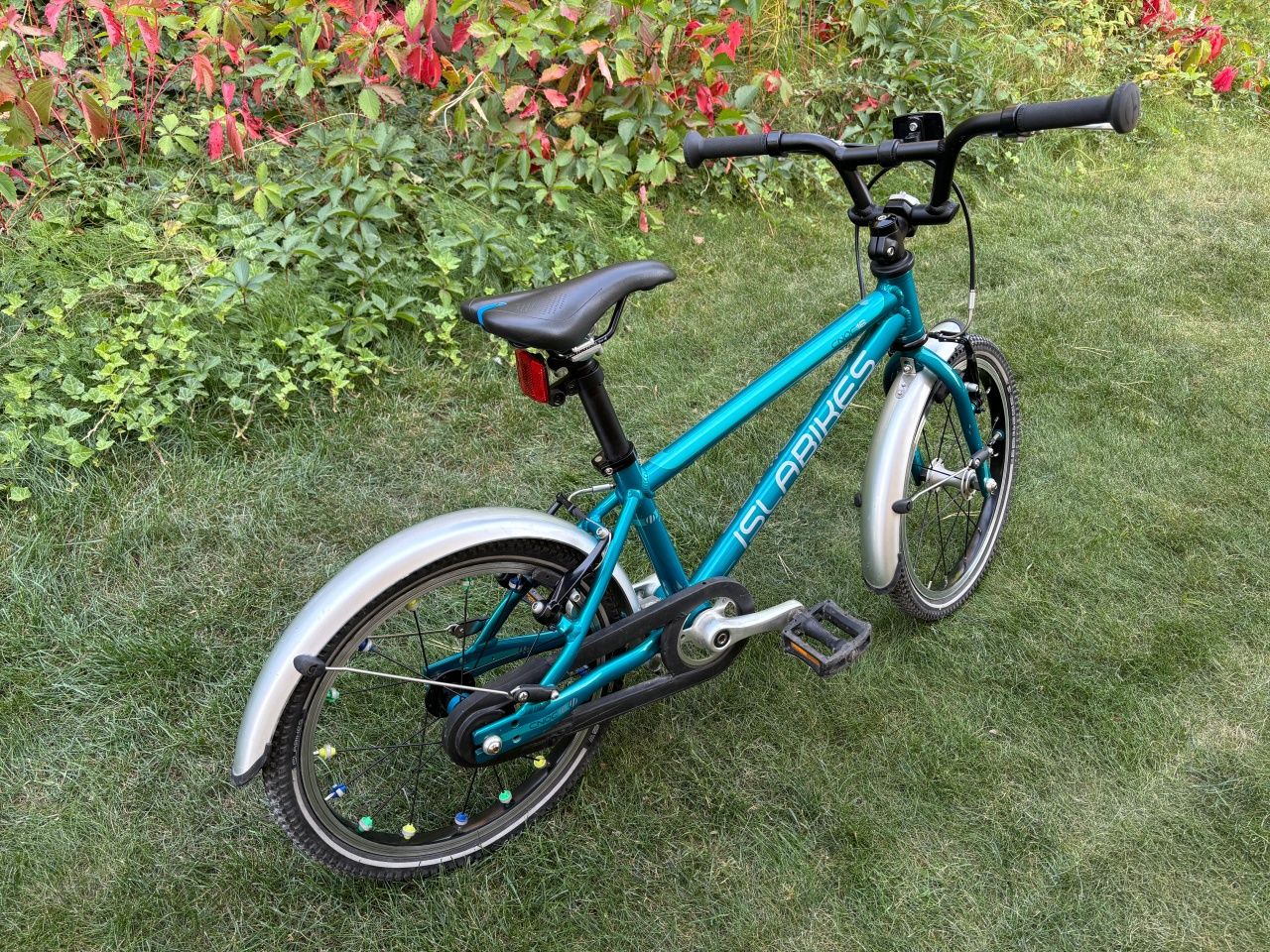 Islabikes Cnoc 16 rowerek dziecięcy jak Woom