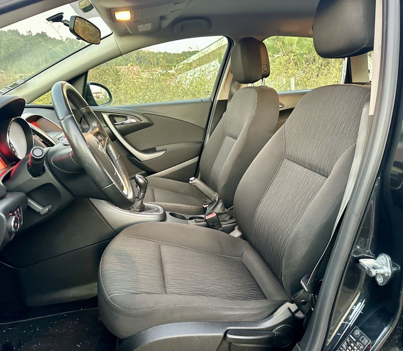 Opel Astra Sports Tourer 1.3 cdti - como novo