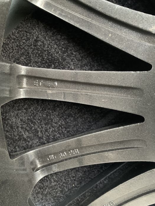 Диски БМВ в новому стані 5/120 р 19