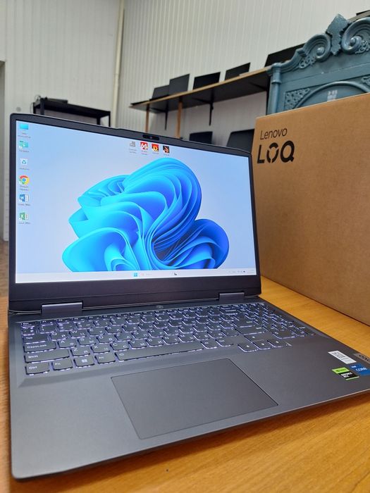 Lenovo LOQ 15IRH8 i5-12450H RTX 4060 8Gb DDR5 16Gb SSD 512Gb