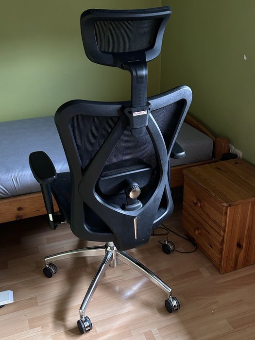 Fotel krzesło ergonomiczne SIHOO M57 za 1600 zl