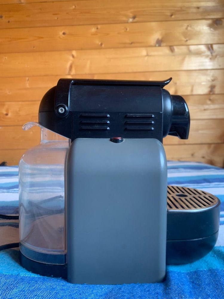 Máquina Café Nespresso