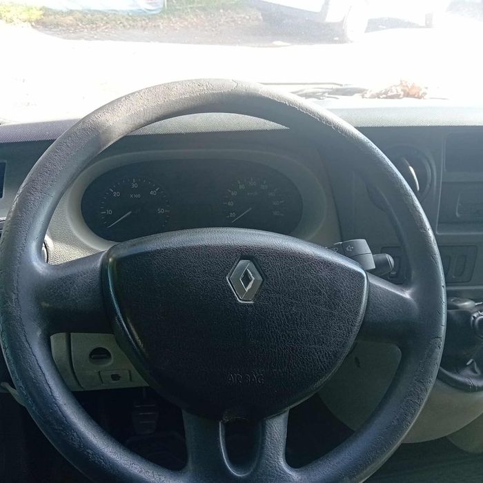 Master 2.5 dci 130km Klima sprawna El szyby prosto z Niemiec