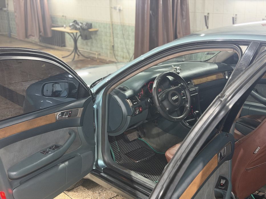 Продам живую Audi a6c5 на автомате или обмен