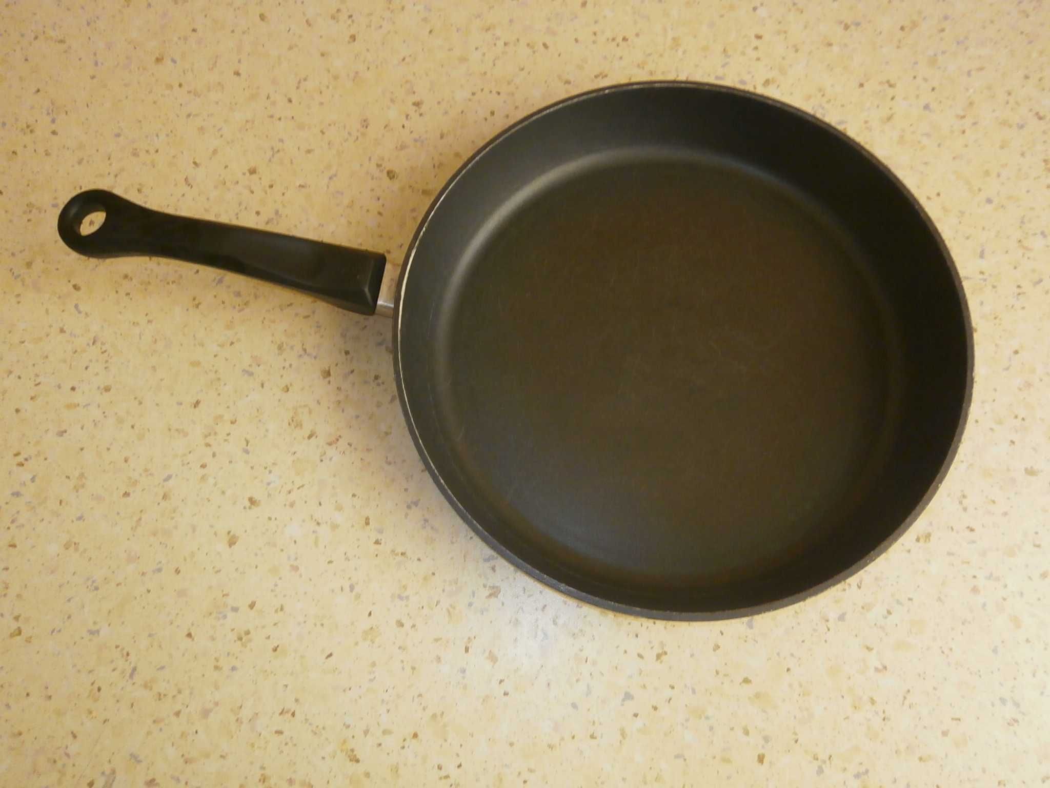 Patelnia FISSLER 28cm. aluminiowa ładna.