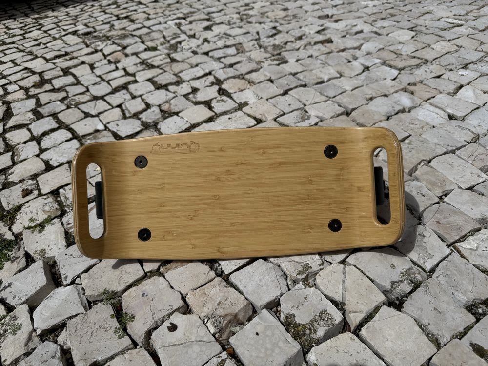 Carrinho modular Quinny Hubb Mono + banco plataforma Hubb madeira