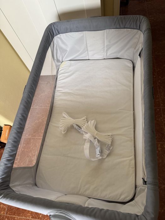 Berço de bebe chicco