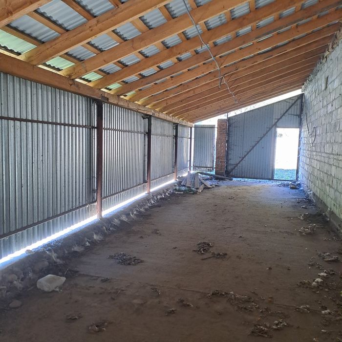 Продам комерційну будову в хорошій локації