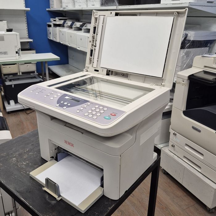 Xerox Phaser 3200 . Лазерный принтер сканер копир мфу.