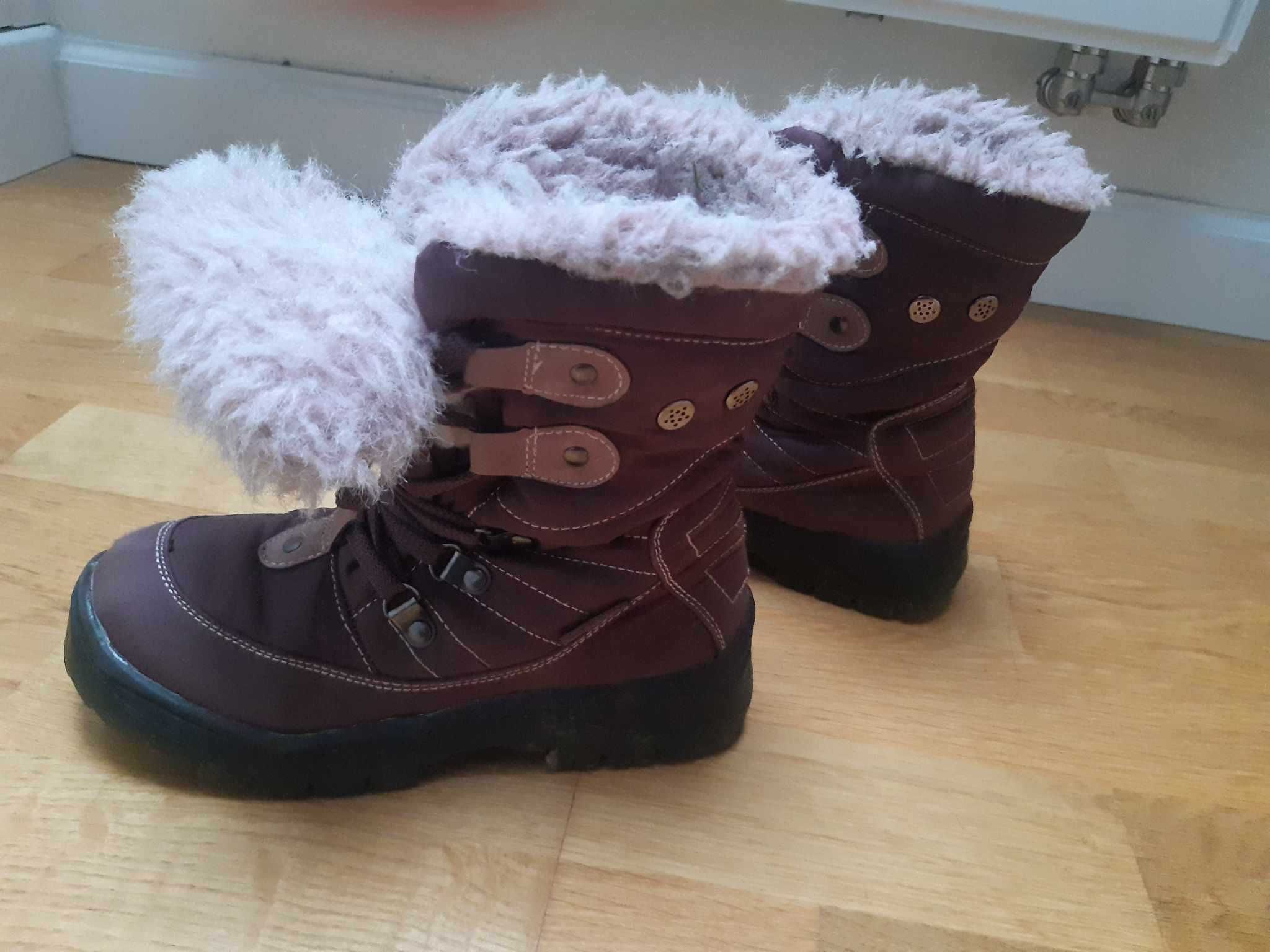 Buty zimowe śniegowce 33