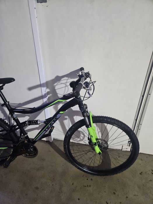 Vendo duas bicicletas de senhora e homem
