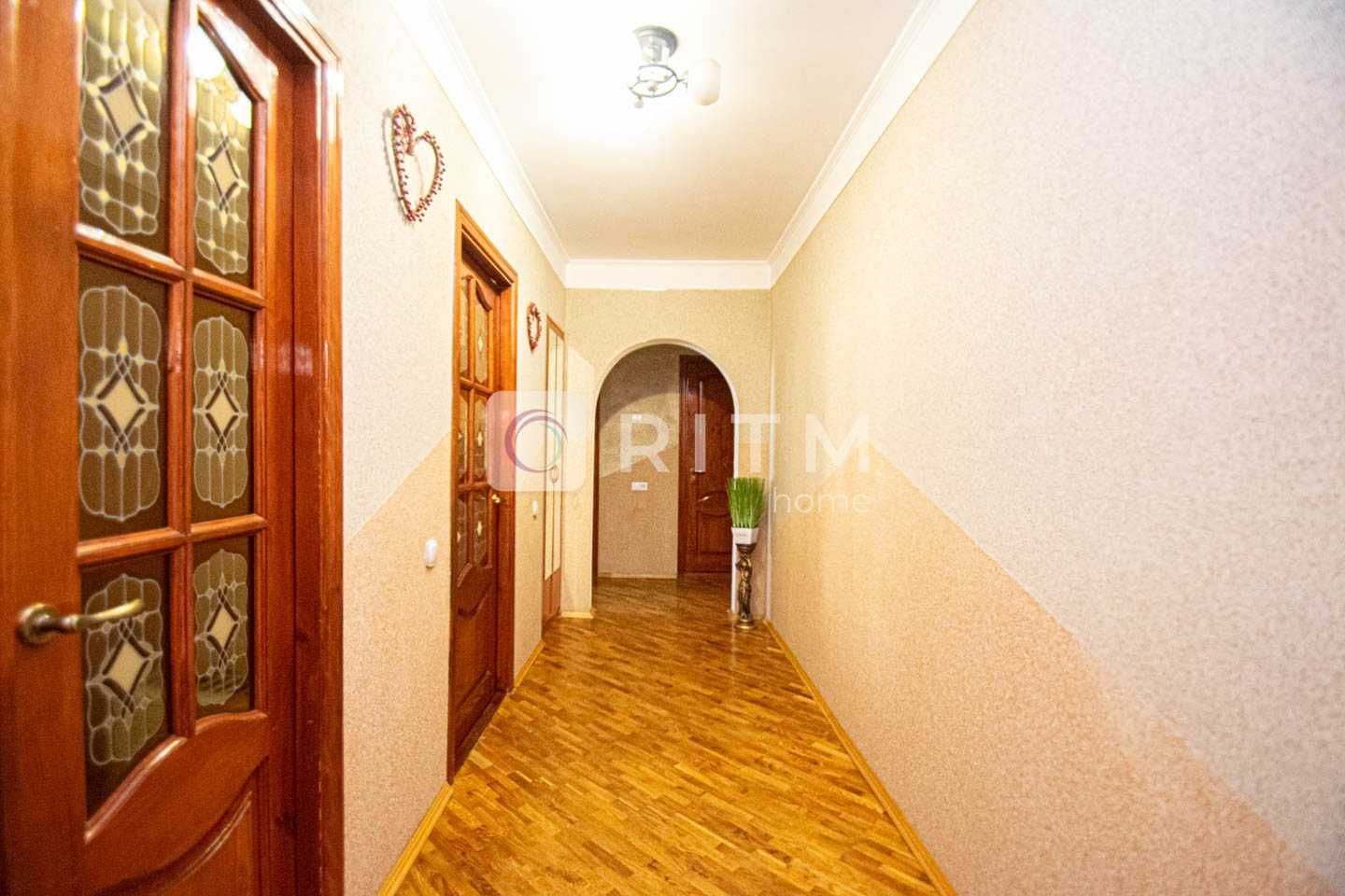 3-к. квартира на вул. Київська 11