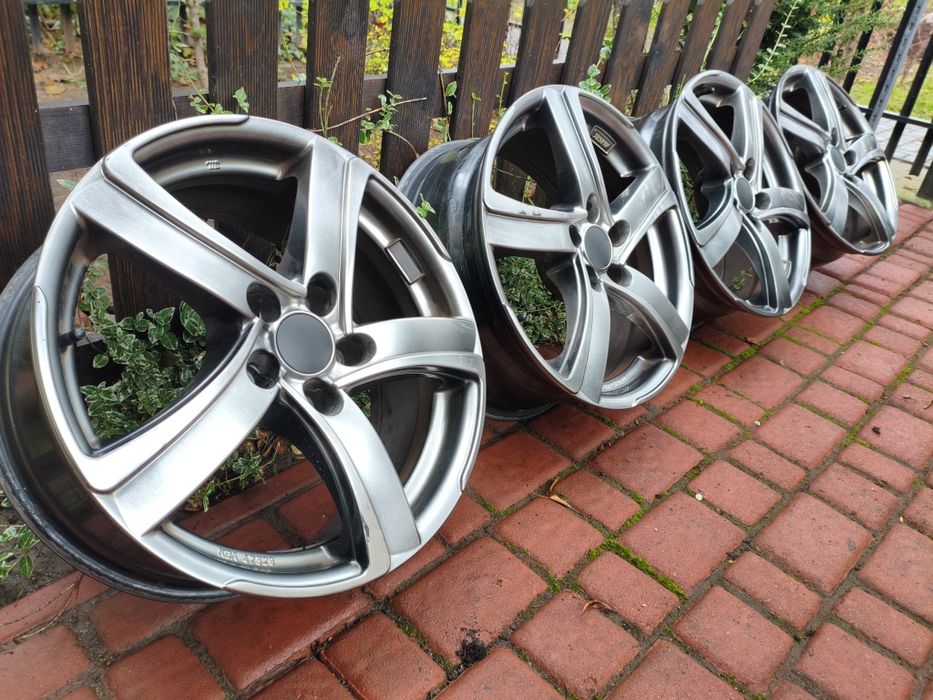 Alufelgi Alutec Shark Nissan Qashqai 17 5x114,3