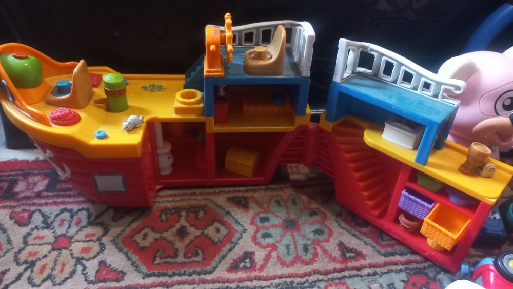 Игрушки для мальчика