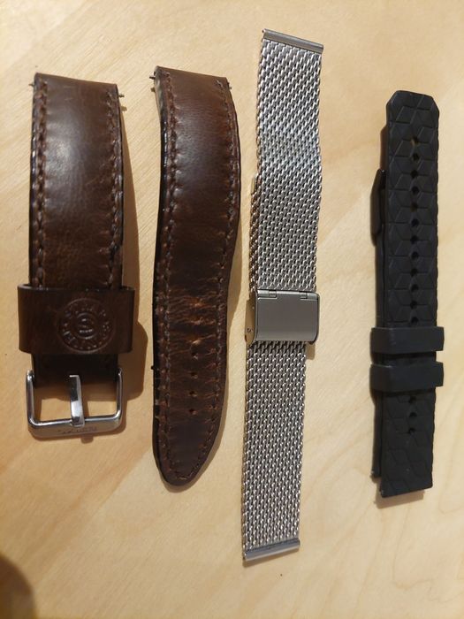 Samsung Galaxy Watch 6 Classic 47mm (SM-R960) + dodatki