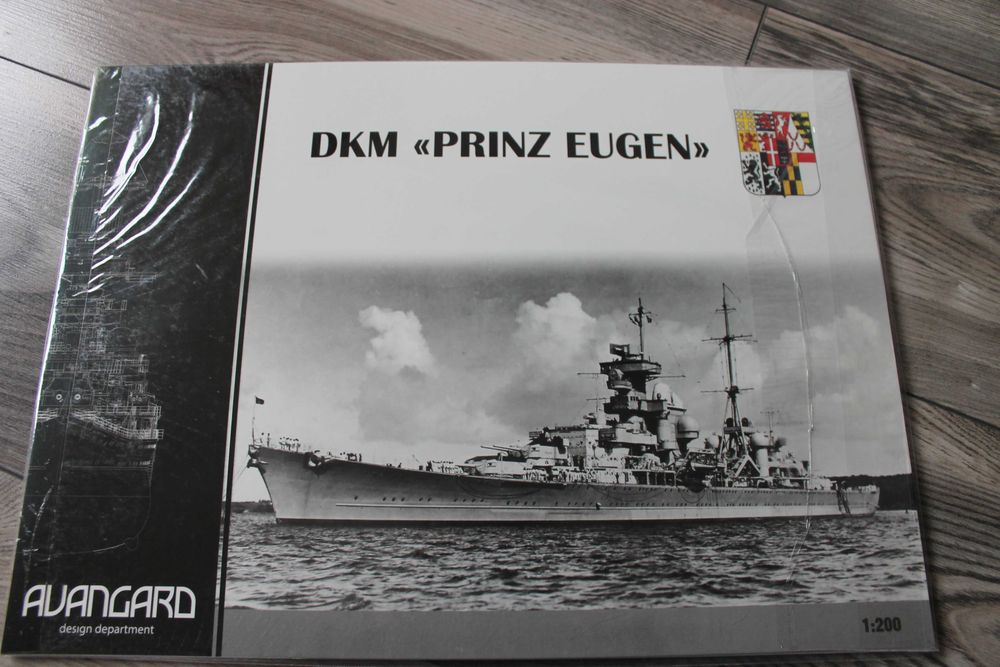 Model kartonowy okrętu Prinz Eugen z wyd. Avangard + Dodatki