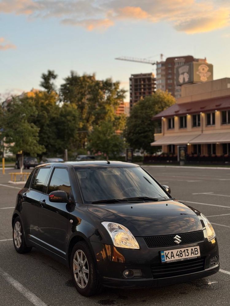 Suzuki swift 1.5 AT