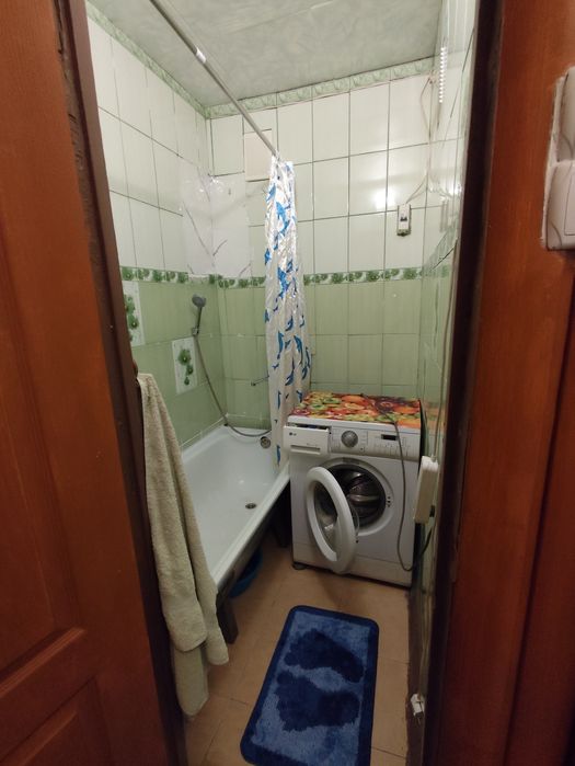 Квартира подобово. Довгостроково не має!