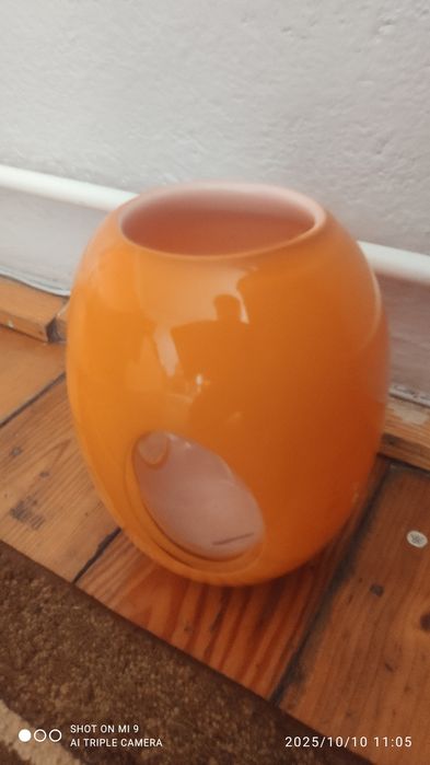 Wazon pomarańczowy 22 cm