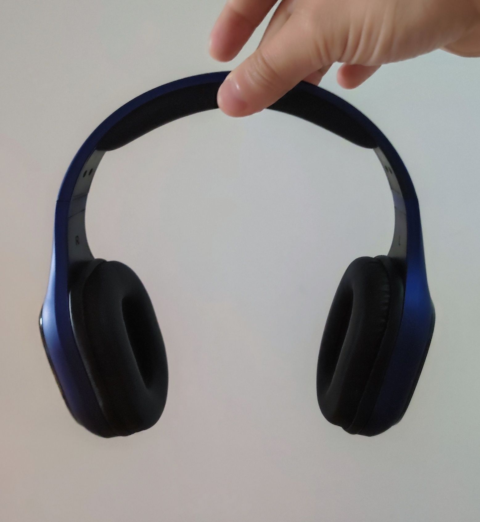 Fones Bluetooth NGS Artica Sloth Azul – Como novos!